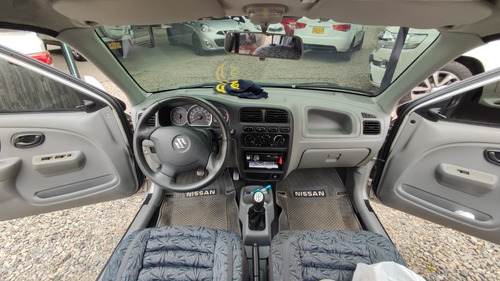 Imagen 10 de 19 de Suzuki Alto K10 Mt Mod 2013