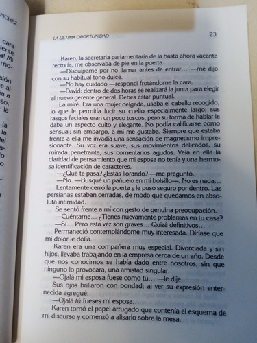 Libro De La Última Oportunidad- Carlos Cuauhtémoc S. (Usado)
