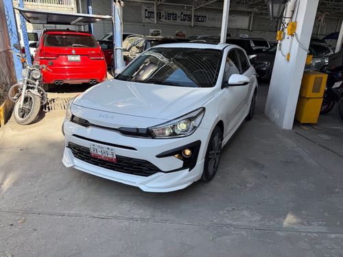 Kia Rio 1.6 S Pack Hatchback Mt