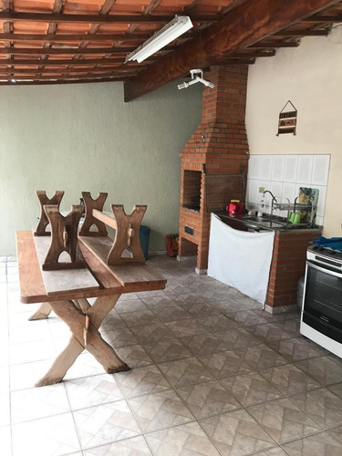 Imagem 13 de 14 de Sobrado Jardim Esperalda - 3 Dormitórios Com 1 Suíte