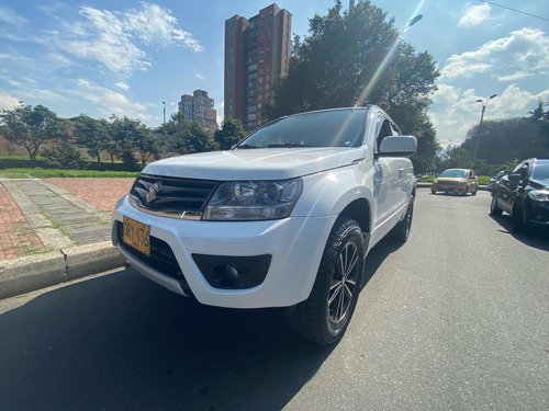 Suzuki Grand Vitara 2.4Sz Glx 4x4 At