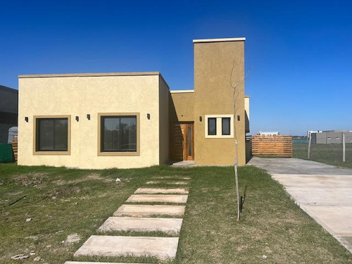 Casa En Venta En San Pablo, Pilar, G.b.a. Zona Norte
