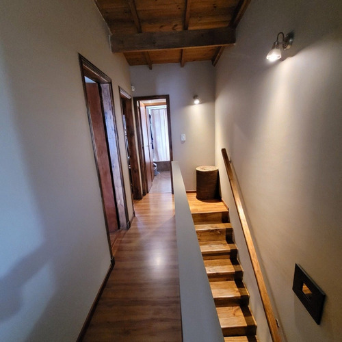 Imagen 17 de 30 de Duplex 3 Ambientes En Dos Plantas Con Patio, Impecable Estado, Los Pinares