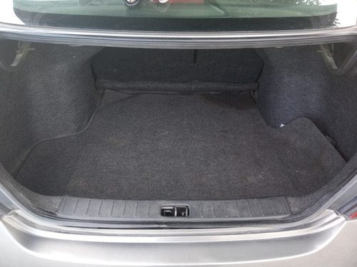 Nissan Versa 2014 1.6 16v Sl Flex 4p
