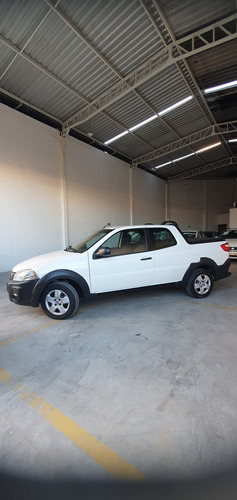 Fiat Strada 1.4 Hard Working Cab. Dupla Flex 3p