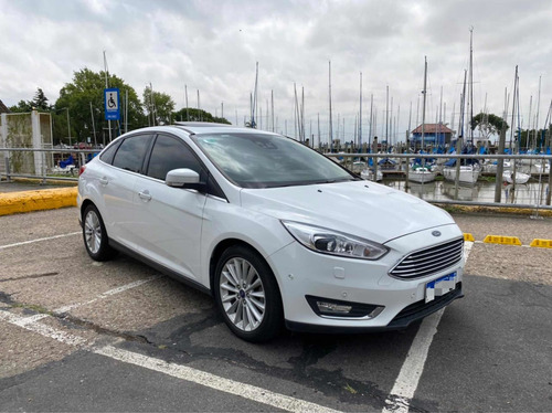 Ford Focus Iii 2.0 Sedan Titanium At6 2017