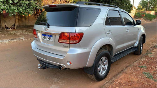 Imagem 5 de 10 de Toyota Sw4 2008 3.0 Srv 7l 4x4 Aut. 5p