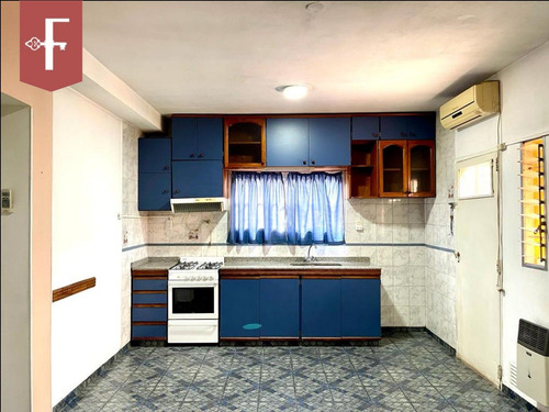 Casa En Venta En Los Paraisos