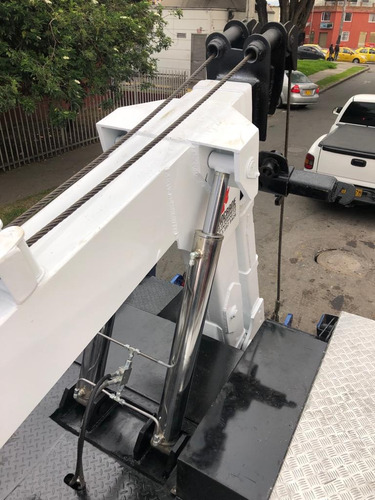 Grua De Rescate De Gran Capacidad Muy Potente