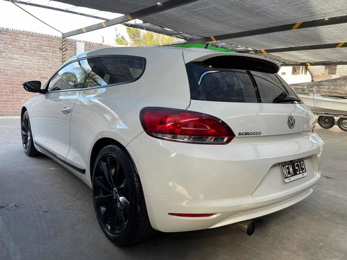 Imagen 7 de 14 de Volkswagen Scirocco 2.0 Tsi 211cv C/techo Panoramico 2013