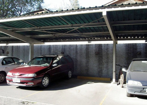 Metro Chile España, Simón Bolívar / 2d - 2b, Est. Y Bod.