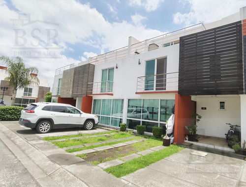 Imagen 1 de 23 de Casa En Condominio - San Cristóbal Huichochitlan
