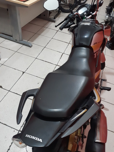 Honda Titan 160 2019 - 25 Anos Edição Limitada