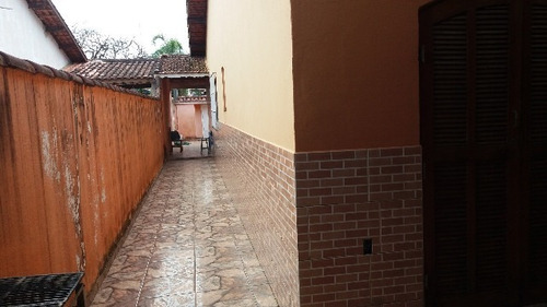 Imagem 9 de 11 de Casa À 600m D Mar Com 3 Quartos Em Itanhaém| 3243-pc