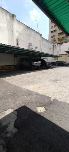 Imagen 22 de 22 de Venta De Apartamento A Remodelar 84,75+90mts2, 3h/2b/3pe Quita Crespo