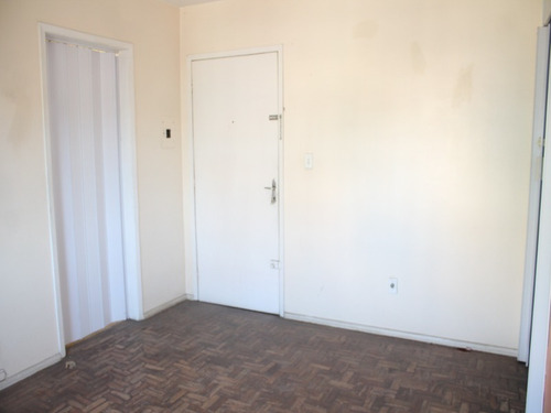 Imagem 4 de 17 de Apartamento - Ap00590 - 70633982