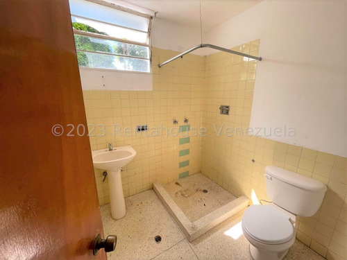Imagen 17 de 20 de Casa Con Jardin En Venta En El Cafetal Mls#23-22476