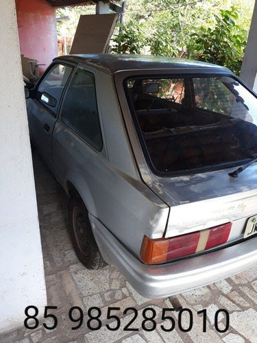 Imagem 2 de 4 de Ford Escort Hobby