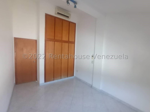 Imagen 7 de 15 de Leida Falcon Rentahouse Vende Casa En Prebo Valencia 22-22935 Lf