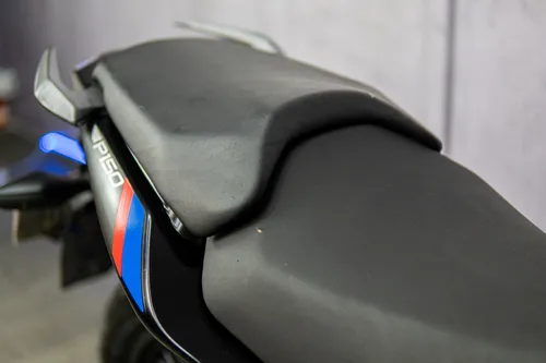 Bajaj Pulsar 150 Fi Abs 2025