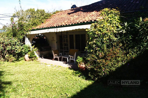Imagen 4 de 5 de Terreno En Venta - Mart.-vias/libert.