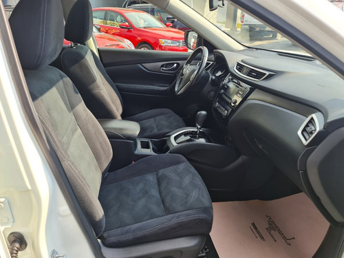 Imagen 12 de 15 de Nissan X-trail 2.5 Advance 3 Row Cvt
