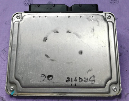 Computadora De Motor Beetle 2006-2007 07k 906 032 Ab (Usado)