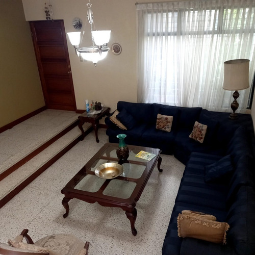 Imagen 4 de 10 de Vendo Casa En Las Charcas Zona 11 Guatemala