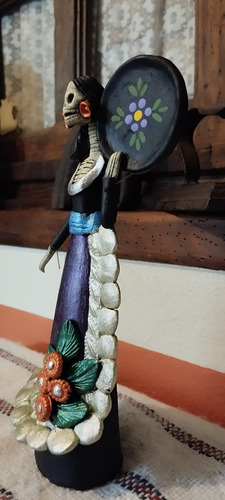 Catrina De Barro 22 Cms. De Alto