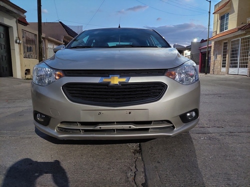 Imagen 3 de 15 de Chevrolet Aveo 2018 1.6 Lt At