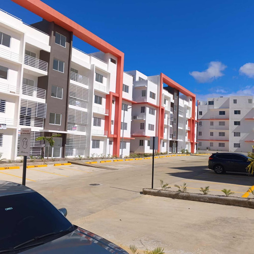 Apartamento Nuevo De 3 Habitaciones