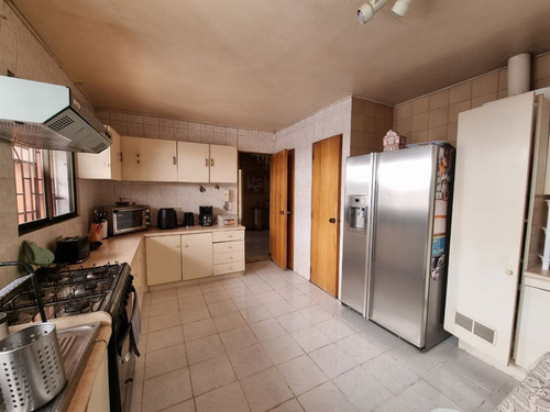 Casa Chilena En Quinchamalí Con Buen Terreno/para Remodelar