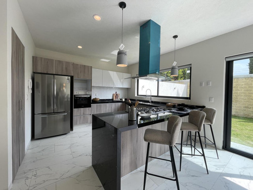 Residencia Nueva En Venta En Metepec A 30 Minutos De Cdmx