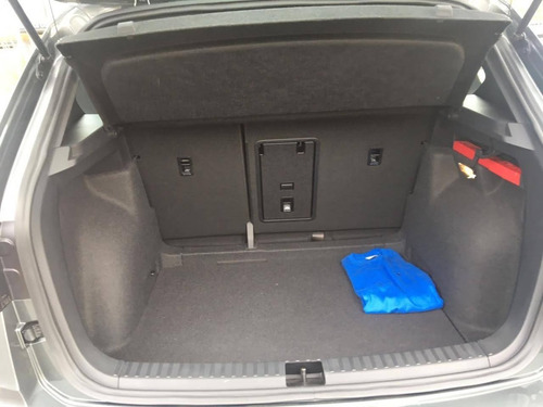 Imagen 2 de 15 de Volkswagen Taos Comfortline 250 Tsi Aut 0km 2022 #22