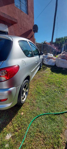 Peugeot 207 2011 1.4 Xs