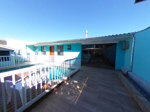 Imagem 9 de 25 de Casa Sobrado Total Construído 150 M2, Edícula 49 M2, Total 199 M2 De Área Útil, Área Do Terreno É 346 M2, Na Parte Superior Tem Uma Suíte Com Closet - Sc - So0033_foch