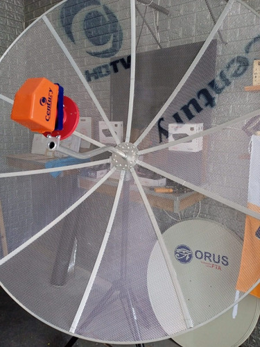 Imagen 3 de 6 de Antena Satelital Banda C Y Ku, 1.70 Mts + Cable Rg6 + Lnb