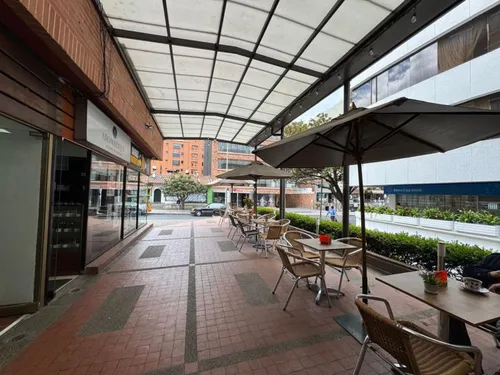 Consultorio En Venta En El Chicó. Cod V22590