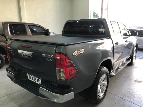 Toyota Hilux Srv 2.8 4x4 At