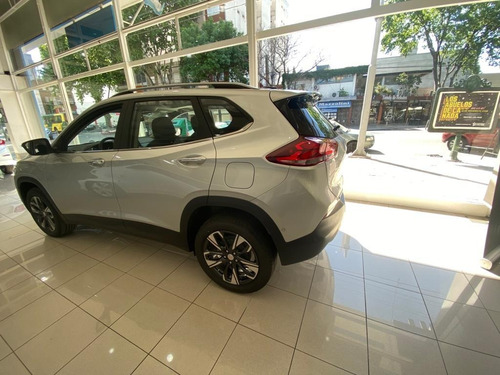 Imagen 6 de 17 de Nueva Chevrolet Tracker Premier 2022