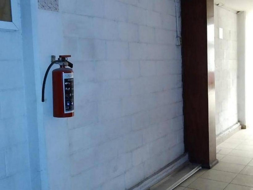 Imagen 10 de 30 de Bodega En Renta Gam Cdmx Sobre Avenida Principal 308m2 Altura 6m