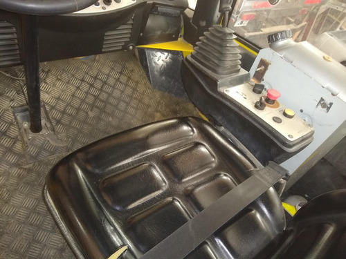 Imagen 5 de 14 de Vibrocompactador Pata De Cabra Bomag Bw 211 D-40