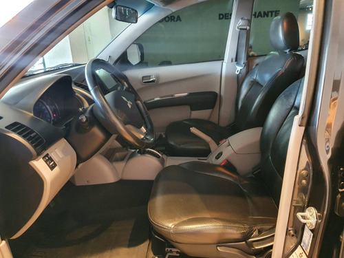 Imagem 8 de 13 de Mitsubishi L200 Triton 3.5 4x4 Cd V6 24v Gasolina 4p