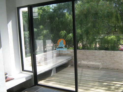 Punta Del Este Casa Con 3 Dormitorios A 400mts Del Mar- Ref: 180