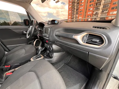 Jeep Renegade 2.4 Longitude 4x4