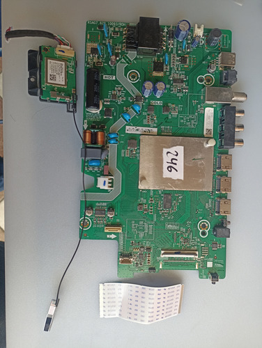 Main Hisense 32h4000gm Rsag7.820.10093/ Servitec Newton 98 (Usado)