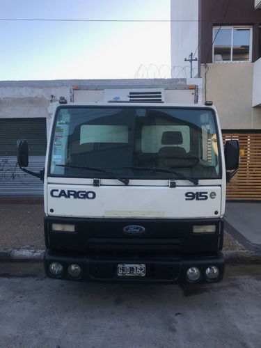 Camion Ford Cargo 915e 2007