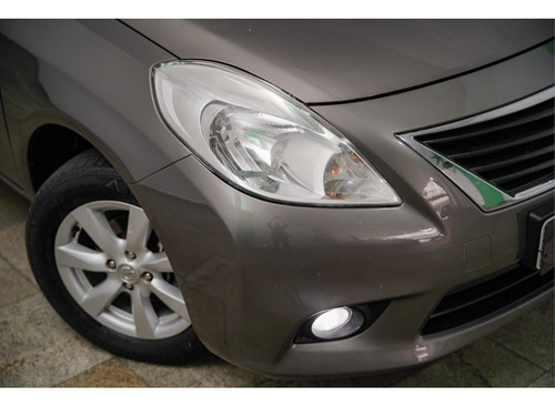 Nissan Versa 1.6 SL 16V FLEX 4P MANUAL