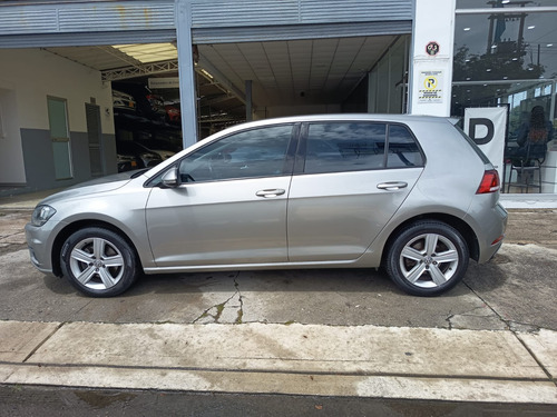 Volkswagen Golf 1.6 Comfortline