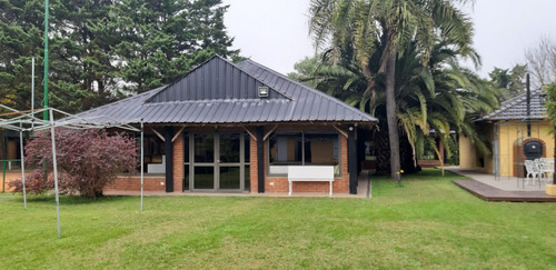 Imagen 9 de 14 de Venta Casa-quinta Barrio Melazzi. Sup Cub 565 M. Lote 6800 M